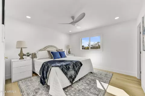 Bedroom - 2826 E Turquoise Dr, Phoenix, AZ 85028 photo 1 of 3