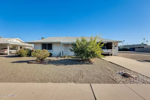 10355 W Pinehurst Dr, Sun City, AZ 85351