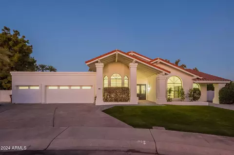 9915 E San Salvador Dr, Scottsdale, AZ 85258