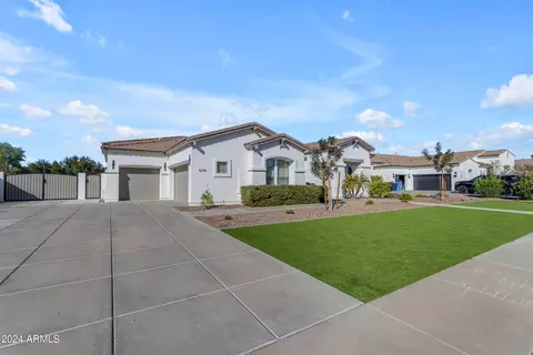 Other - 4184 E Meadowview Dr, Gilbert, AZ 85298 photo 4 of 37