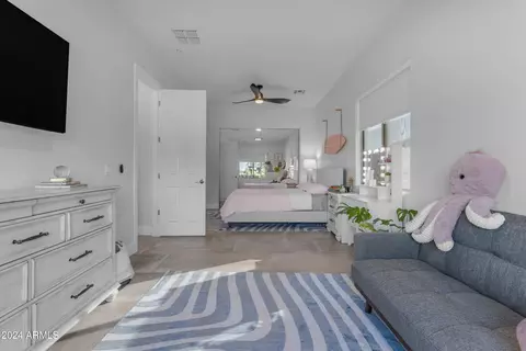 Bedroom - 4184 E Meadowview Dr, Gilbert, AZ 85298 photo 10 of 13