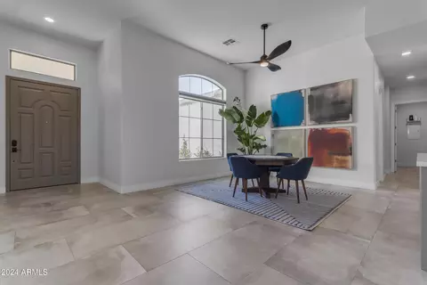 Entry Way - 4184 E Meadowview Dr, Gilbert, AZ 85298 photo 1 of 5