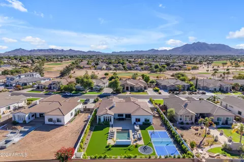 View/Area - 4184 E Meadowview Dr, Gilbert, AZ 85298 photo 1 of 23