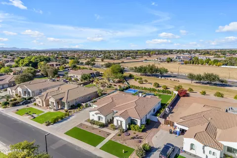 View/Area - 4184 E Meadowview Dr, Gilbert, AZ 85298 photo 9 of 23