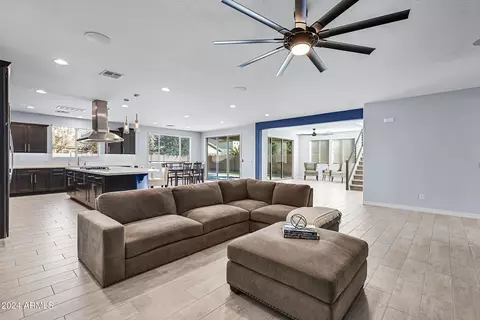 3284 E Orleans Dr, Gilbert, AZ 85298 photo 12