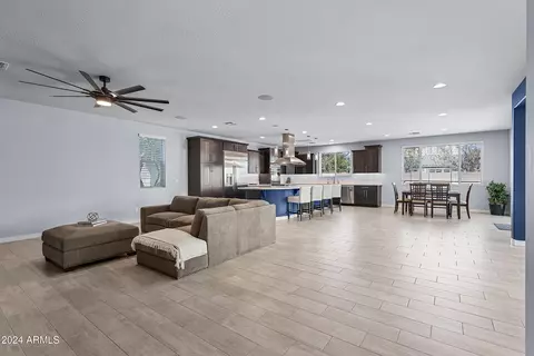 3284 E Orleans Dr, Gilbert, AZ 85298 photo 13