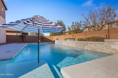 3284 E Orleans Dr, Gilbert, AZ 85298 photo 2