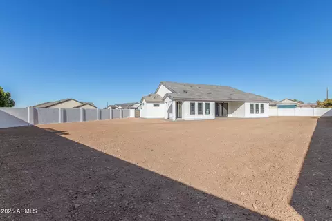 Exterior - 1717 E Minton St, Mesa, AZ 85203 photo 8 of 10