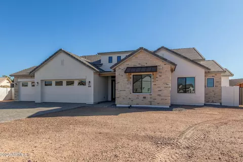 Exterior - 1717 E Minton St, Mesa, AZ 85203 photo 3 of 10