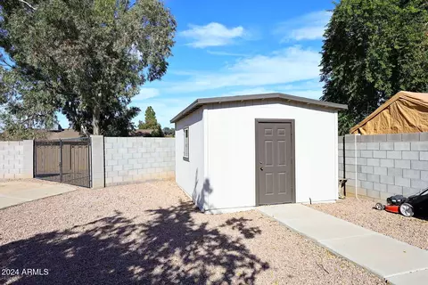 108 W Hackamore Ave, Gilbert, AZ 85233 photo 9