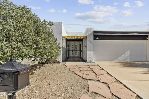 14017 N Burning Tree Pl, Phoenix, AZ 85022