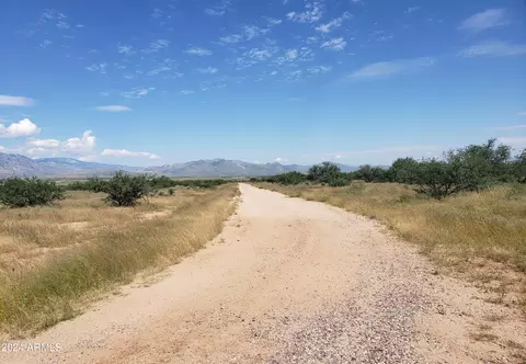 3 N Tequila Trl #5, Benson, AZ 85602