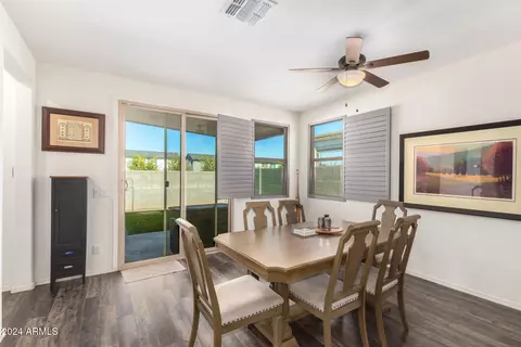 Dining - 1526 E Saint Catherine Ave, Phoenix, AZ 85042 photo 2 of 2