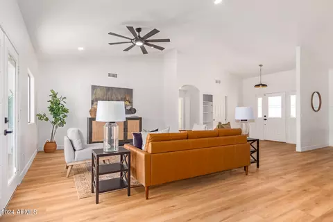 2099 S Mountain View Rd, Apache Junction, AZ 85119 photo 9