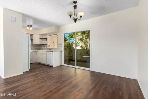 2620 E 10th St, Tempe, AZ 85288 photo 9