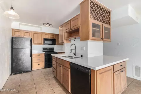 3313 N 68th St #241, Scottsdale, AZ 85251