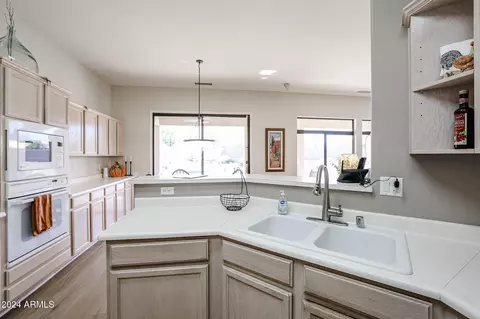 4326 E Williams Dr, Phoenix, AZ 85050 photo 11