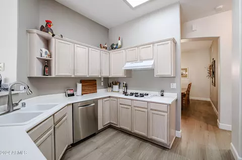 4326 E Williams Dr, Phoenix, AZ 85050 photo 3