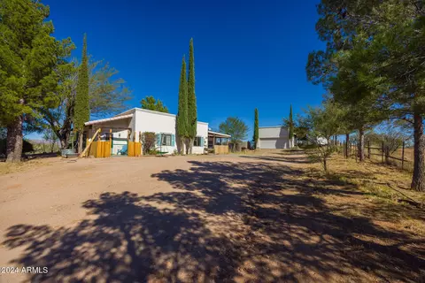 327 S Pima Ln, Benson, AZ 85602
