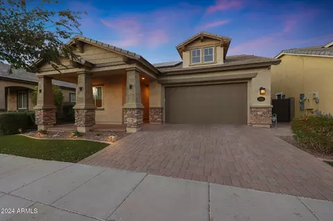10624 E Nido Ave, Mesa, AZ 85209