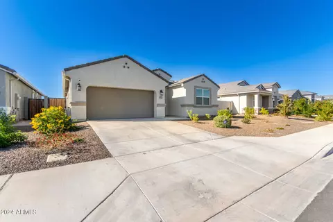 10148 S Lillian Dr, Apache Junction, AZ 85120 photo 3