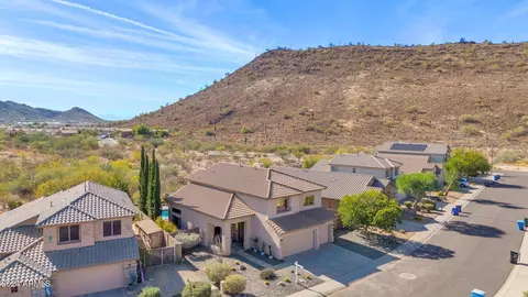 2027 E Creedance Blvd, Phoenix, AZ 85024 photo 5
