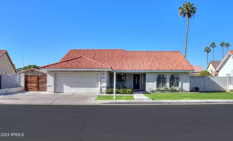 2326 N Rose St, Mesa, AZ 85213