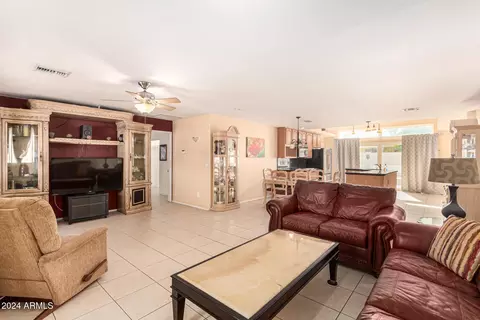 2127 E Kathleen Rd, Phoenix, AZ 85022 photo 4