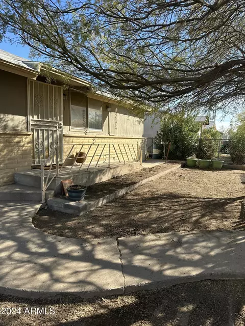 411 N Scott Ave, Gila Bend, AZ 85337