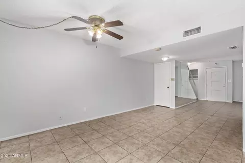8428 N 33rd Dr, Phoenix, AZ 85051 photo 12