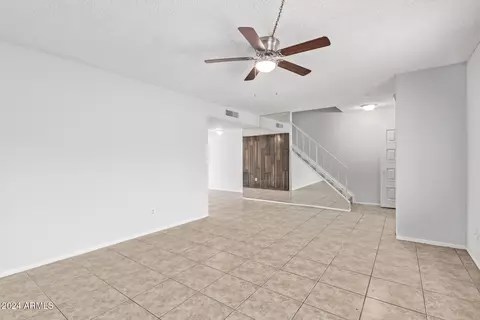 8428 N 33rd Dr, Phoenix, AZ 85051 photo 6