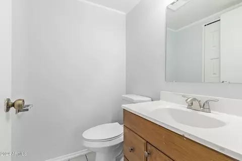 8428 N 33rd Dr, Phoenix, AZ 85051 photo 16