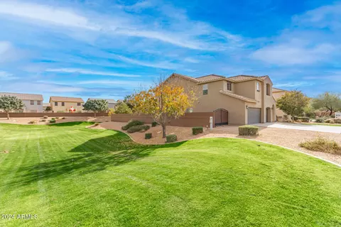 41375 N Salix Dr, San Tan Valley, AZ 85140