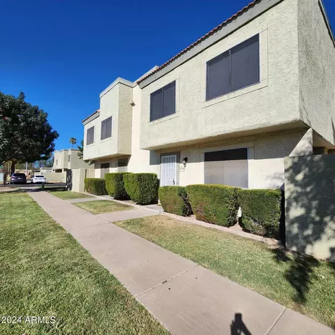 5934 N 48th Ln, Glendale, AZ 85301