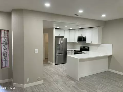 8351 W Taro Ln, Peoria, AZ 85382
