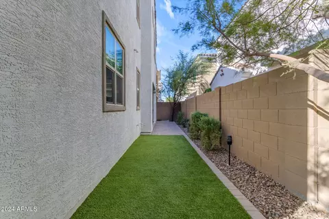 729 N Abalone Ct, Gilbert, AZ 85233 photo 35