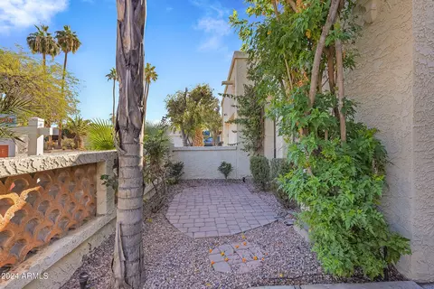 4709 Euclid Ave, Phoenix, AZ 85044 photo 2