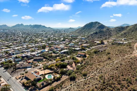 View/Area - 2716 E Voltaire Ave, Phoenix, AZ 85032 photo 1 of 2