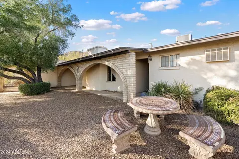 Exterior - 2716 E Voltaire Ave, Phoenix, AZ 85032 photo 2 of 11