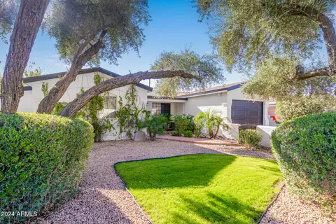 2946 N 21st Pl, Phoenix, AZ 85016