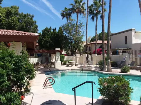 8840 S 51st St #2, Phoenix, AZ 85044