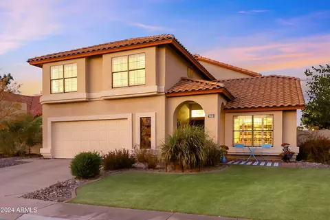7332 W Morrow Dr, Glendale, AZ 85308