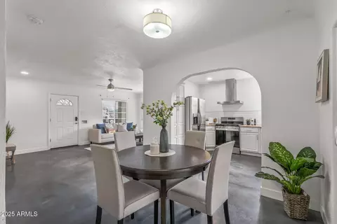 1325 E Monte Vista Rd E, Phoenix, AZ 85006 photo 18