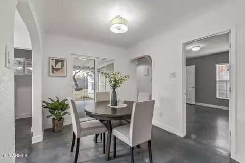 1325 E Monte Vista Rd E, Phoenix, AZ 85006 photo 17