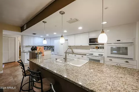 5202 Emile Zola Ave, Scottsdale, AZ 85254