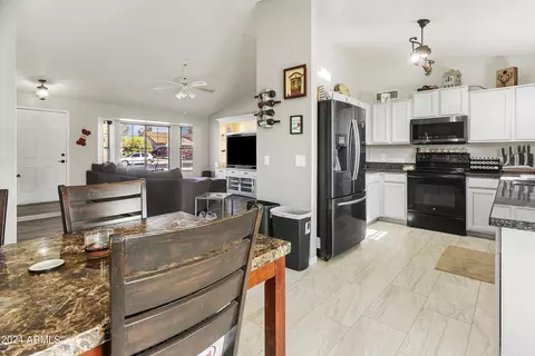 6523 E Ingram St, Mesa, AZ 85205 photo 8