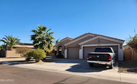 18139 W Paradise Ln, Surprise, AZ 85388