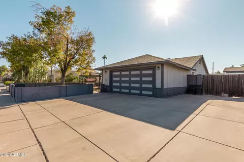 213 W Scott Ave, Gilbert, AZ 85233 photo 2