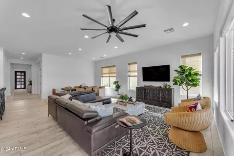 8134 E June St, Mesa, AZ 85207 photo 4