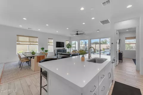 8134 E June St, Mesa, AZ 85207 photo 9